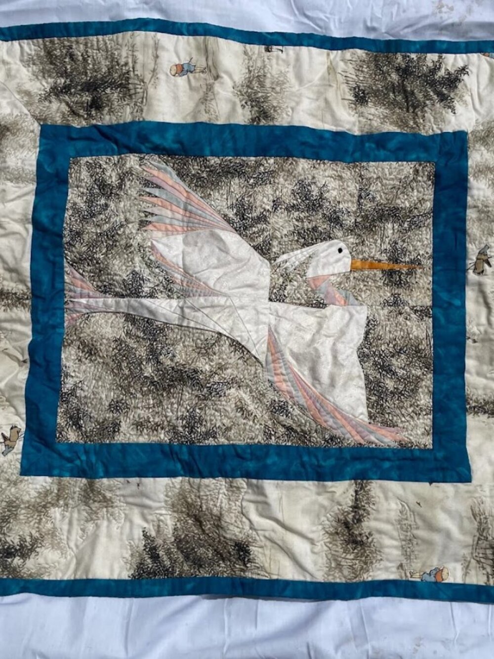2007 Barbara Hughes Handmade Quilted Eghret Egret Crane Wall Hanging Decorative